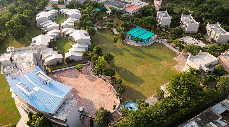 Bamboo Saa Sunrrise Weddings & Wellness Resort Amer Road