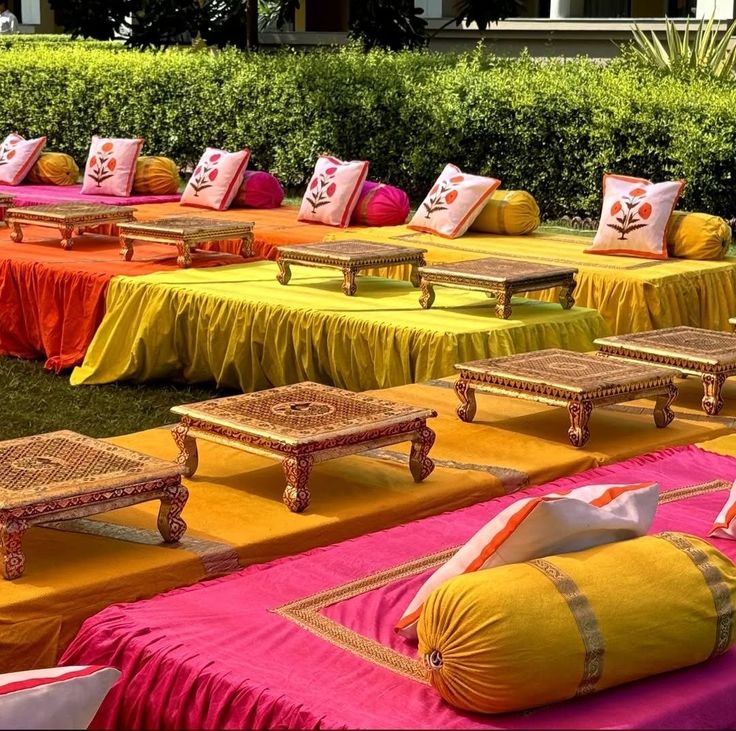 royal seating arrangement