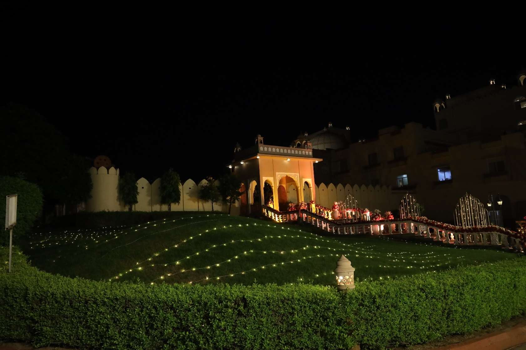 How Much Does a Destination Wedding Cost in Jaipur